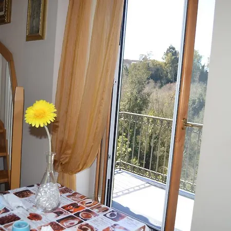 Maruzzella A Capodimonte Apartment Naples